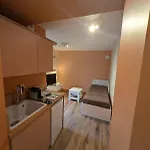 4 Grenoble