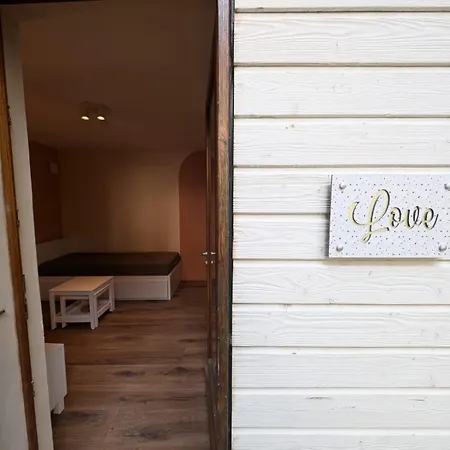 4 * Grenoble